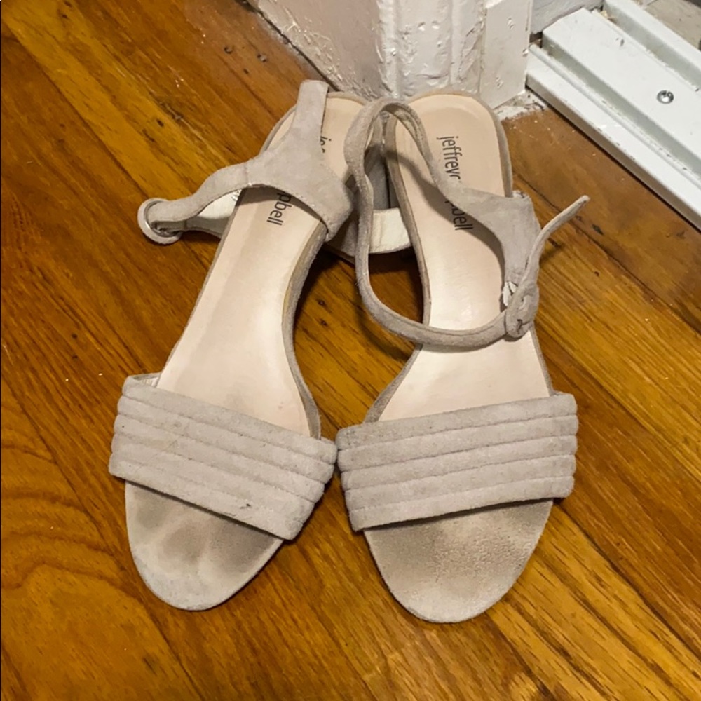 Jeffrey Campbell Grey Suede sandals
